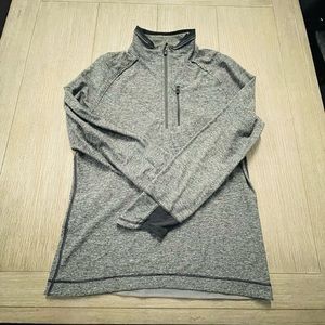 Lululemon pullover. Large. Never worn